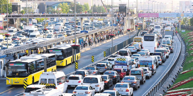İstanbul'da trafik yoğunluğu yüzde 17 azaldı