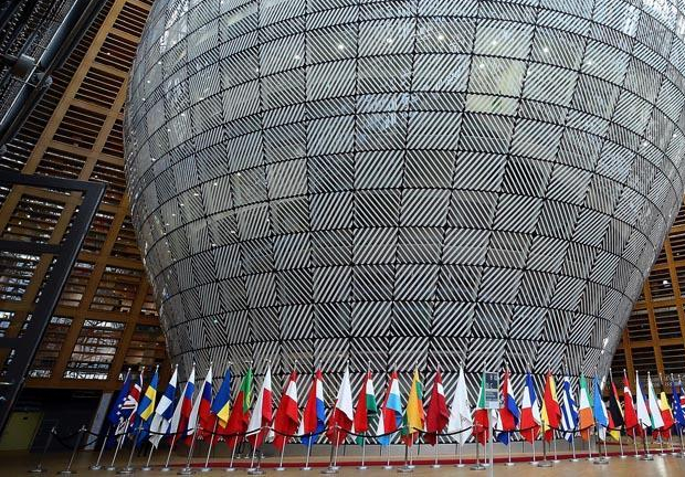 ABnin güçlendirilmiş Schengen sistemi yürürlüğe girdi ABnin güçlendirilmiş Schengen sistemi yürürlüğe girdi